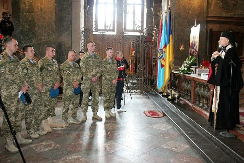 Єпископ - капелан поблагословив учасників 57-го Міжнародного військового паломництва.(ФОТО,ВІДЕО) Єпископ - капелан поблагословив учасників 57-го Міжнародного військового паломництва.(ФОТО,ВІДЕО)
